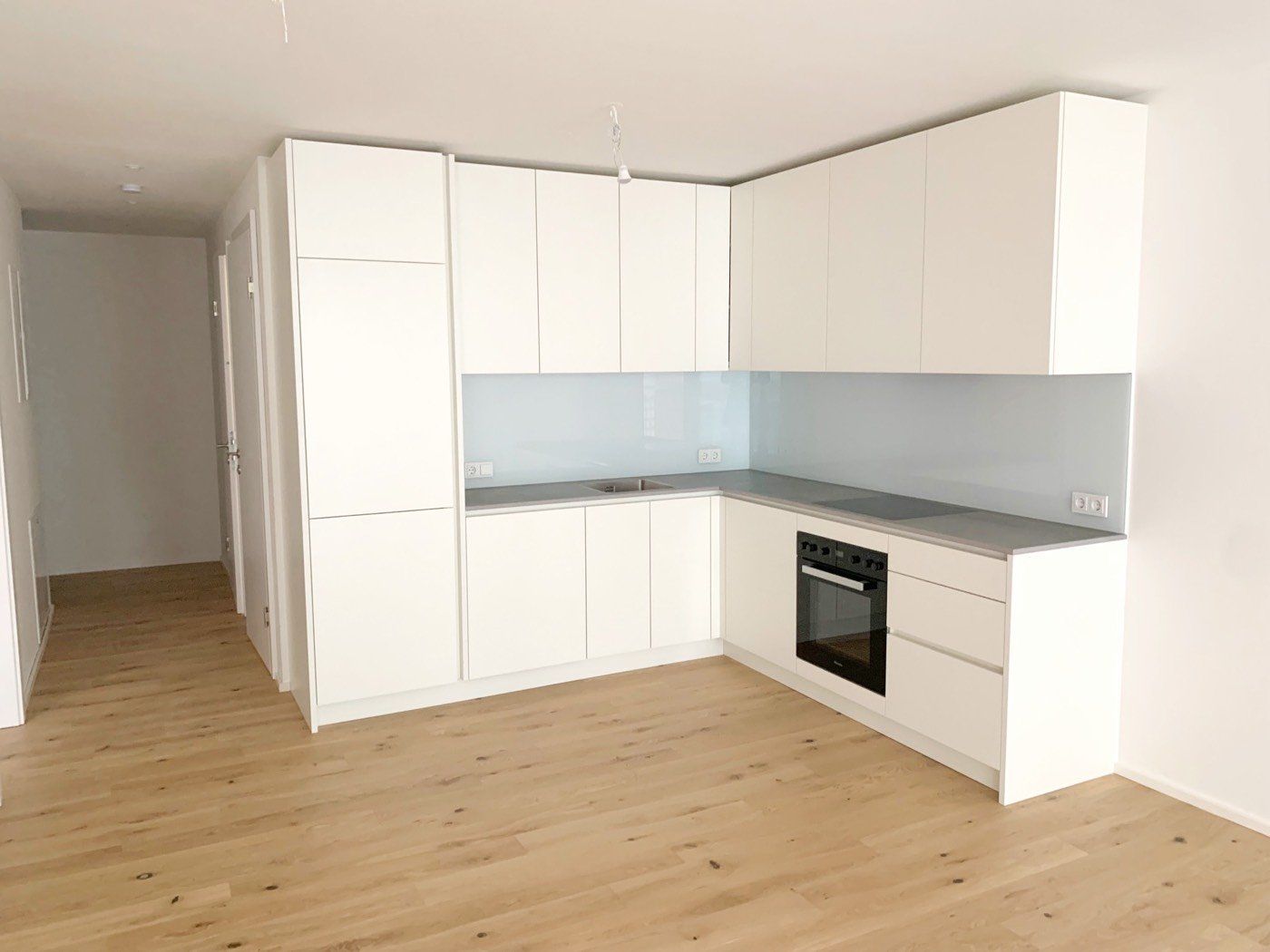Lichtdurchflutete 2-Zimmerwohnung in der Apollogasse